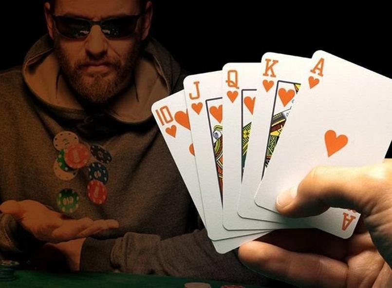 Bluff trong poker áp dụng đúng sẽ mang lại hiệu quả tuyệt vời