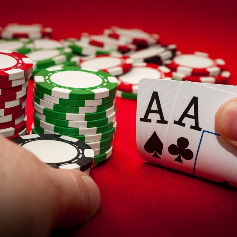 Mot88 poker là trò chơi hấp dẫn bạn nhất định phải tham gia trải nghiệm.