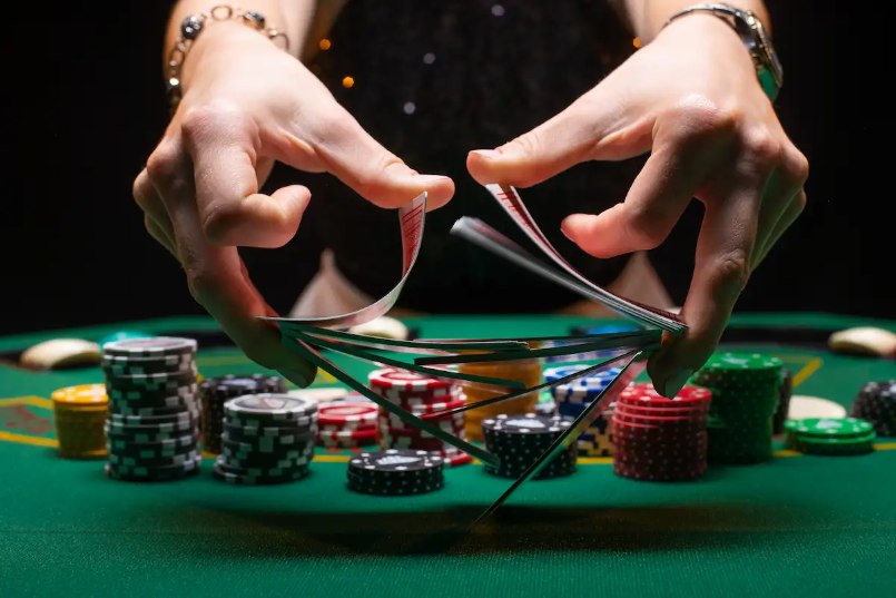 Bạn hãy nắm vững cách chơi Mot88 poker để nâng cao cơ hội chiến thắng.